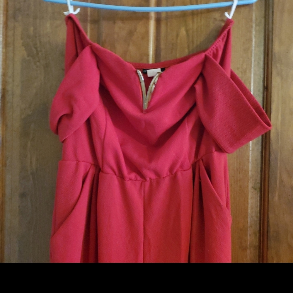 Off the shoulder Red jumpsuit size 1x